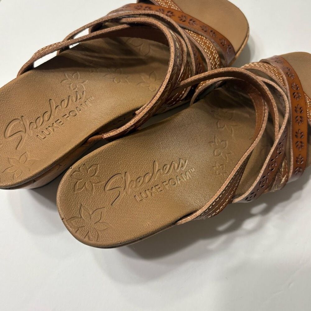 Skechers Women's Cognac Brown Beverlee Tiger Posse Wedge Sandals Size 7 - Picture 3 of 6